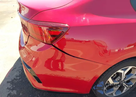 2019 Kia Forte Lxs z USA, uszkodzony, nr VIN 3KPF24AD0KE126379